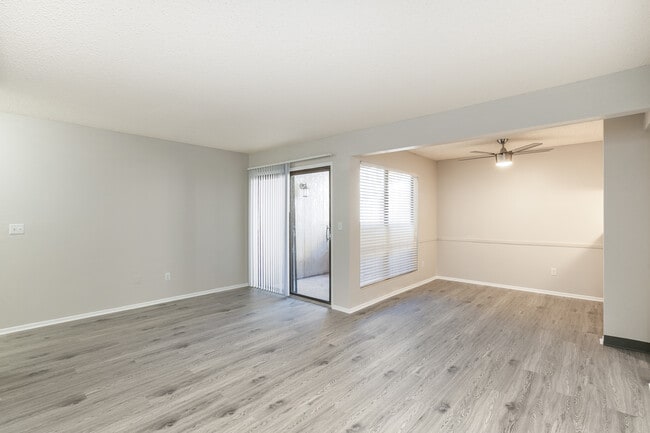 Halifax - Living/Dining Room