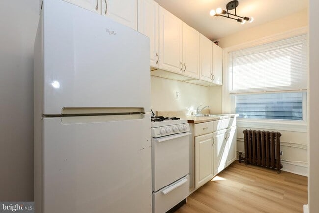 105 S Wayne Ave Unit 2ND FLOOR