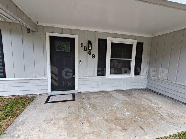 Photo - Stylish 4BR Home with Solar Panels, Florida Room & Outdoor Entertaining Space!!