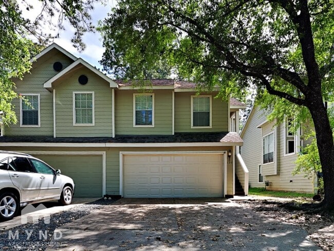 Photo - 130 S Walden Elms Cir House