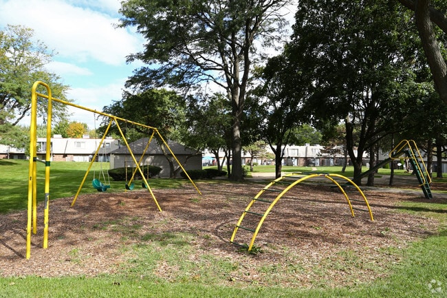 Photo - Country Villas Apartments & Townhomes