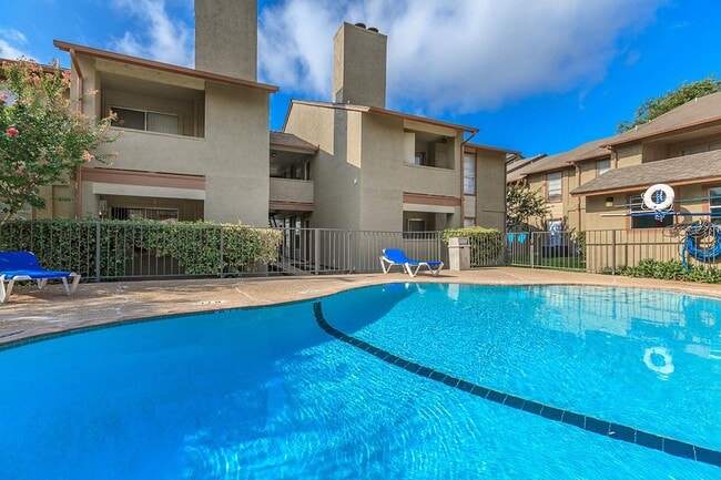 Photo - Austin Woods