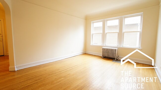 Photo - 2948 N Albany Ave Unit 1W