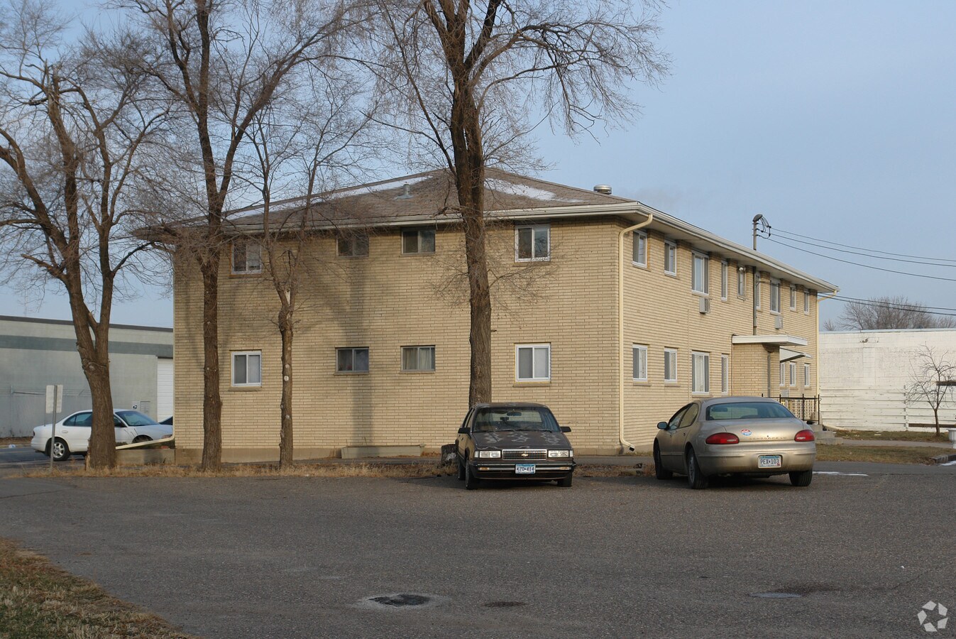 Photo - 8401 Center Dr NE