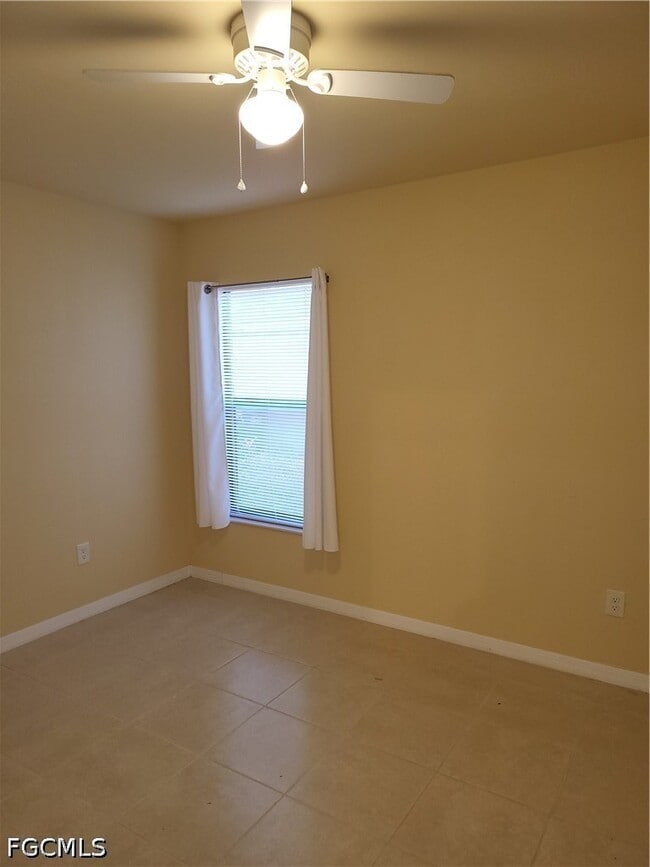 Photo - 4525 SW 8th Pl