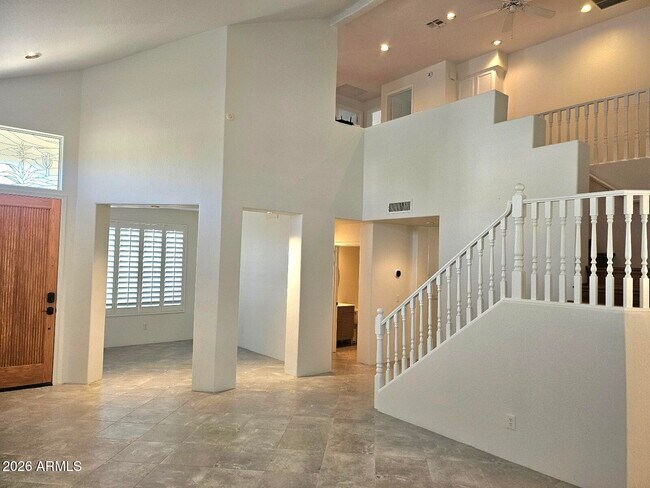 1257 E Voltaire Ave