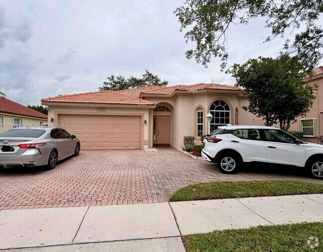 Building Photo - 13317 NW 15th Ct Rental