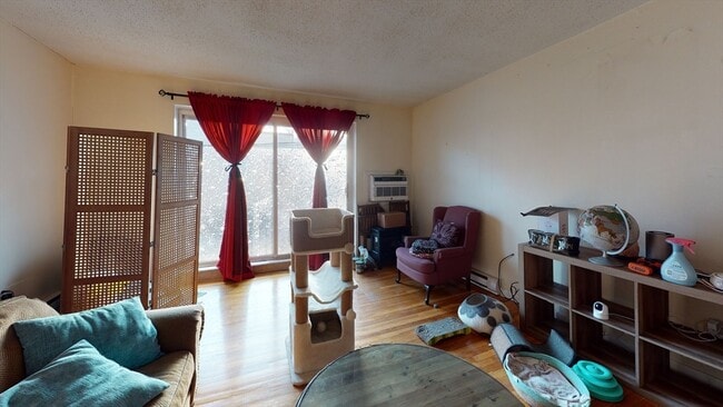 Photo - 8 Kittredge St Unit 6