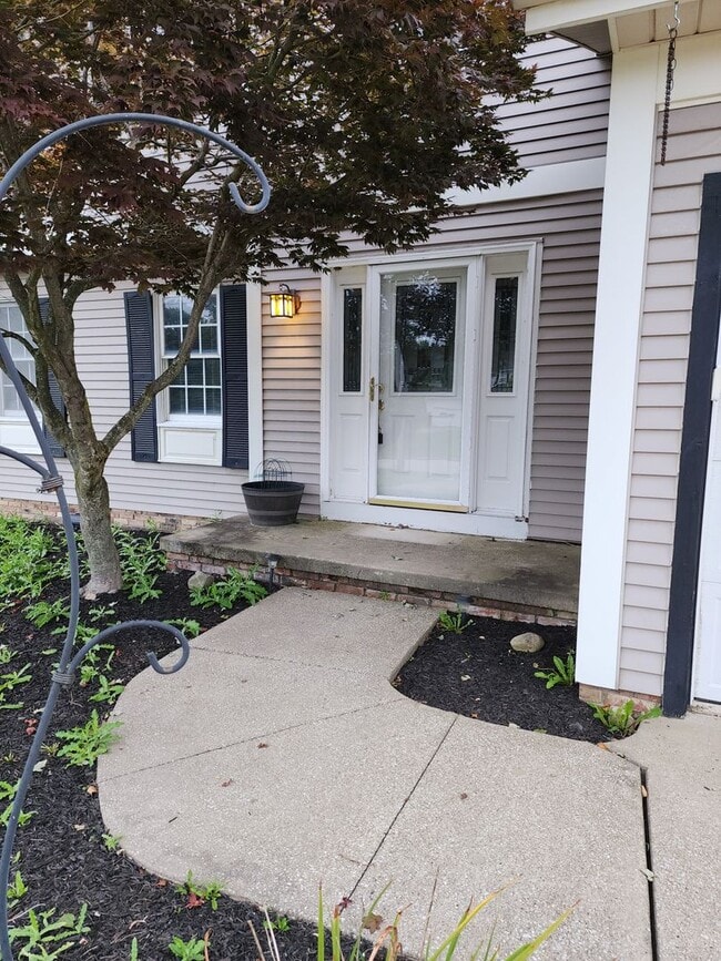 Photo - 4 Bedroom Home For Rent in Solon