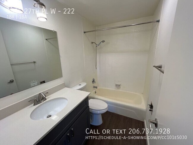 Photo - 3555 27th Pl W Unidad 222