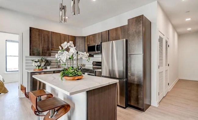 Photo - 421 S Broadway Unit 400