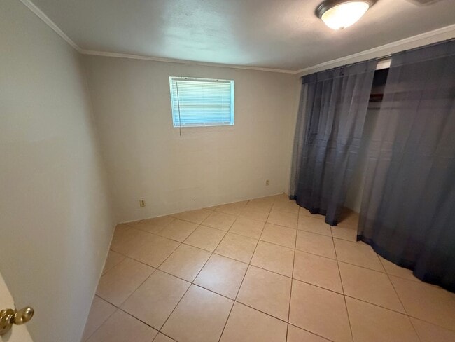 Photo - Freshly Painted Duplex In The Heart of Niceville