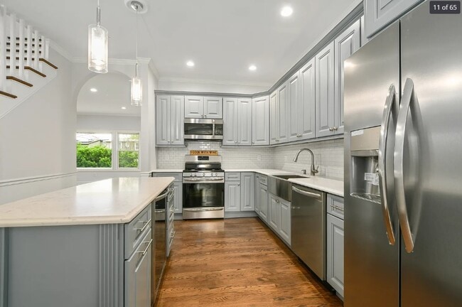 Photo - 109 Taft Crescent
