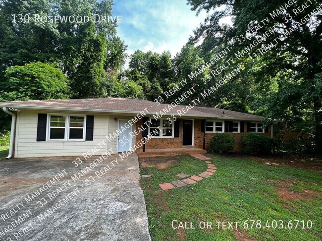 Building Photo - 130 Rosewood Dr Rental
