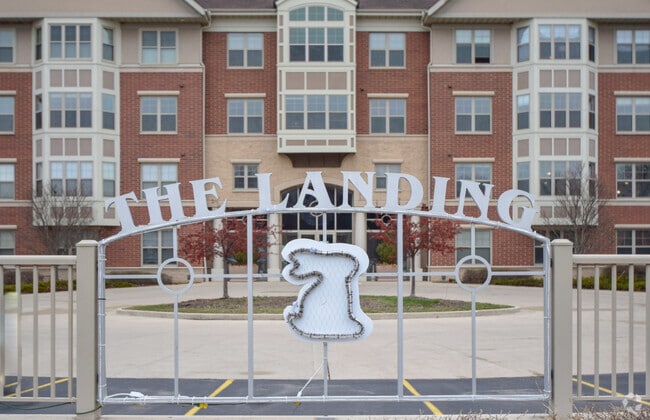 Building Photo - 4130 S Lake Dr Rental