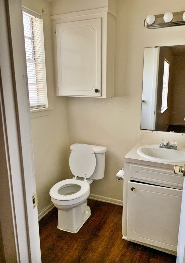 Photo - 3 bedroom 1.5 bathroom