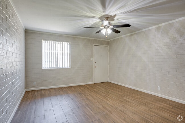 Estudio, 1BA - 400 ft²