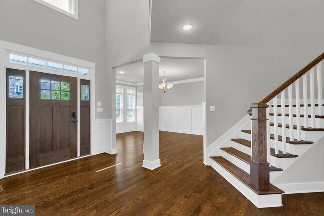 Photo - 2233 N Underwood St