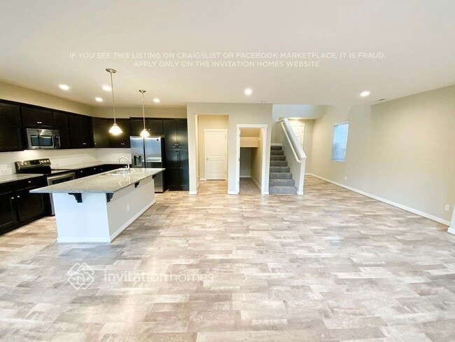 Photo - 9084 Aster St SE