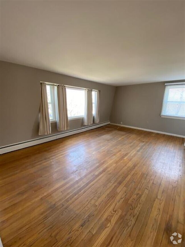 Building Photo - 99 Normandy Ave Unit 2 Rental