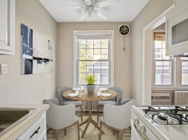 Photo - 4491 MacArthur Blvd NW Unit 303