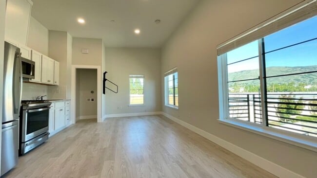 Photo - Premium Corner Apartment in the New-Construction Ironworks Building with Air Conditioning Unit #204
