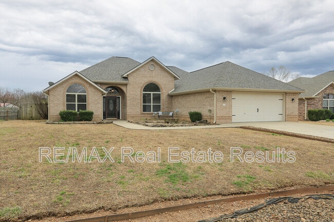 Photo - 57 Taylor Dr