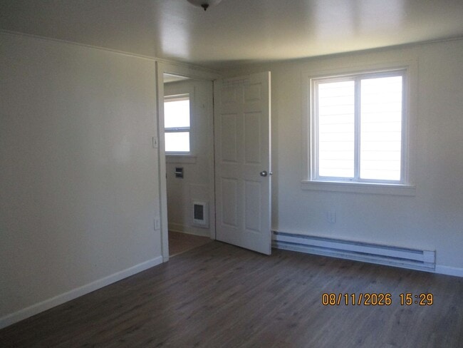 Photo - 212 N C St Unidad #1