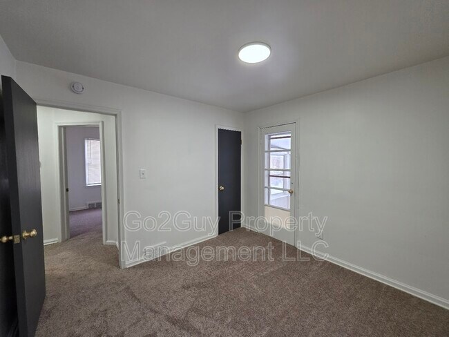 Photo - 21225 Bournemouth St