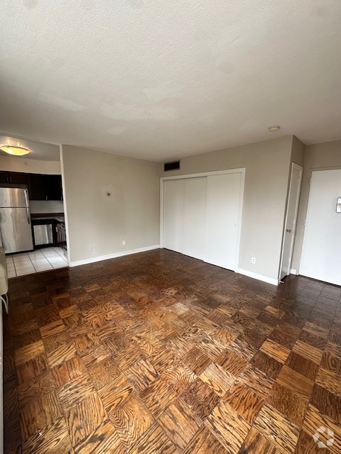 Building Photo - 1121 N Waverly Pl Rental
