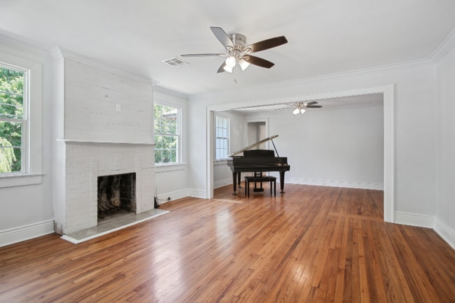 Photo - 5869 Colbert St Unit #3