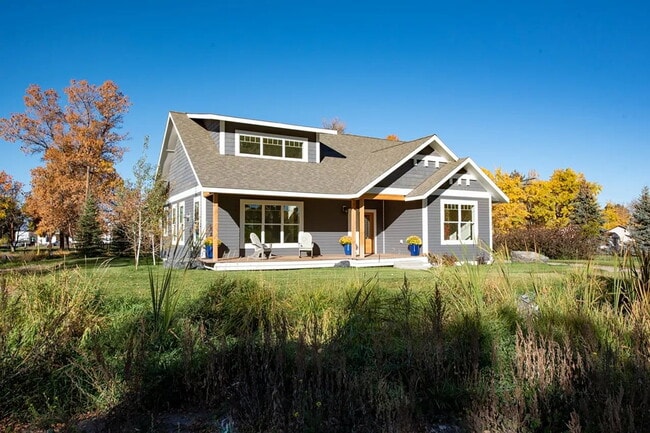 Photo - Beautiful and Spacious 3 Bed, 2.5 Bath Hom...