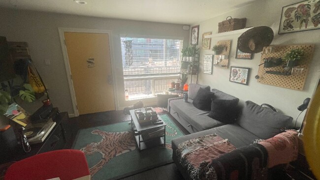 Photo - 3110 Red River St Unit 218