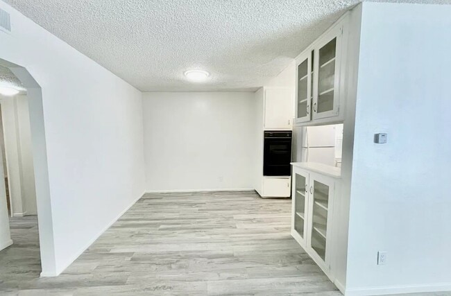 922 S Bedford St Unit 5