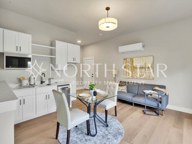 8898 Serenity Ter