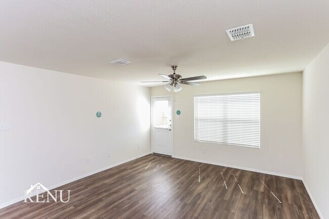 Photo - 4115 Wintergreen Dr