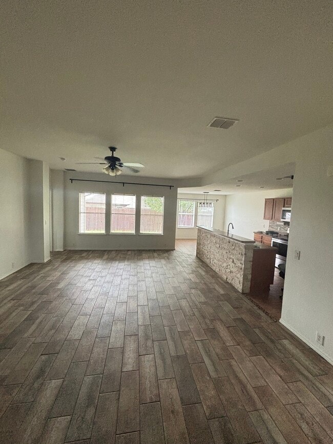 Photo - 128 Cookston Ln