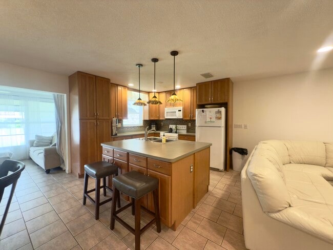 Photo - 1177 S Drive Cir