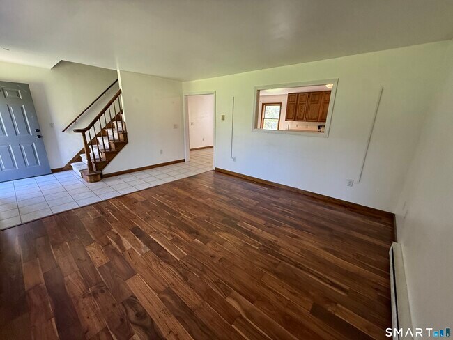 Photo - 1257 Durham Rd