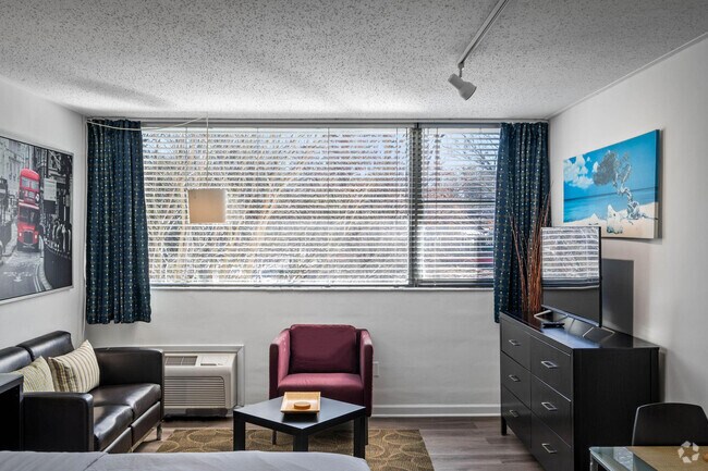 Building Photo - 47 25th St NW Unit ID1226694P Rental