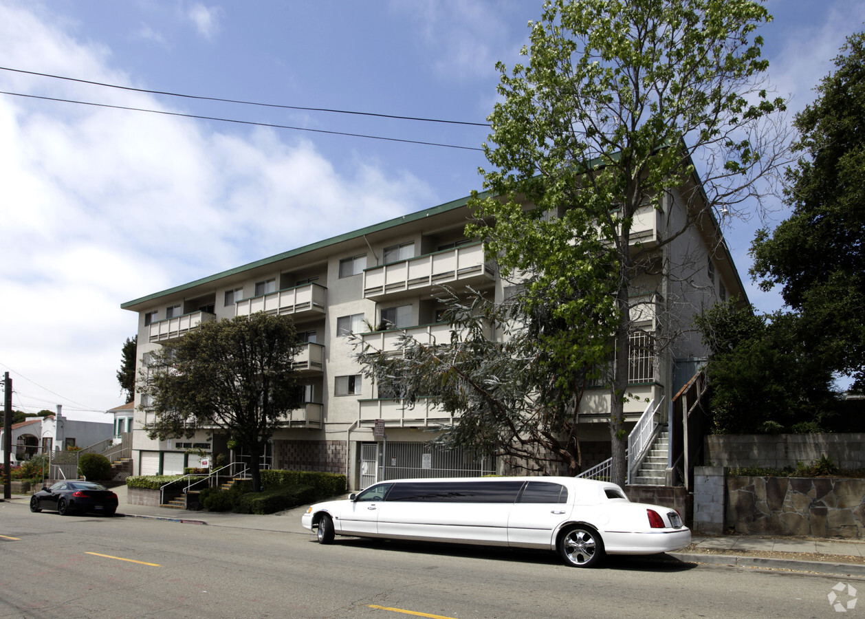 Photo - Bret Harte Apartments