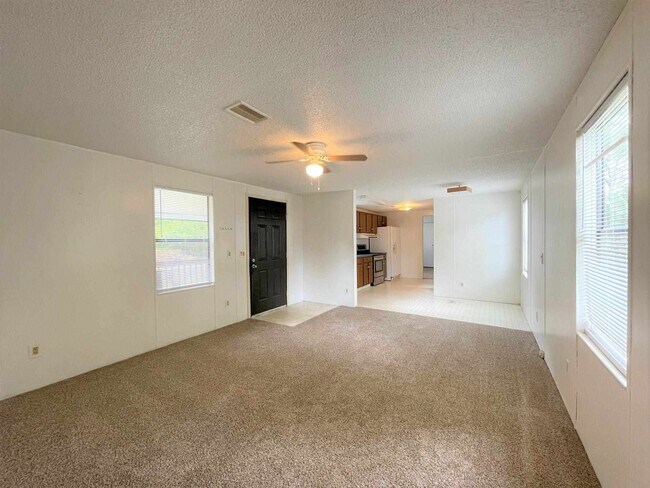 Photo - 5801 Flaxman St