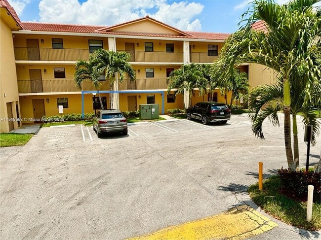 Building Photo - 11453 NW 39th Ct Unit 111-2