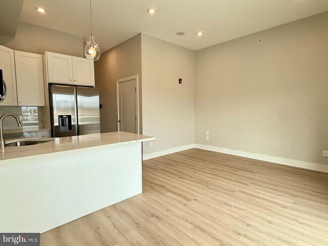 Photo - 2421 Frankford Ave Unit 3
