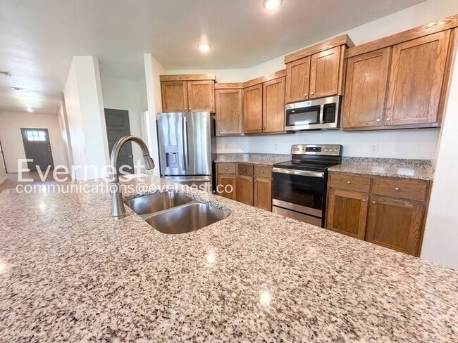 726 Freedom Cir