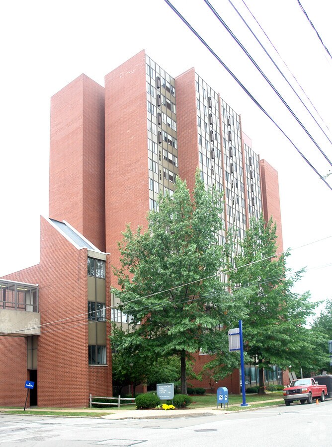 Photo - Highpoint Towers