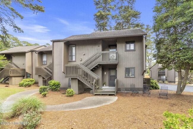 Building Photo - 800 St Andrews Dr Unit # 205