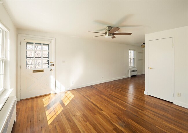 Photo - 39 Charlesbank Rd