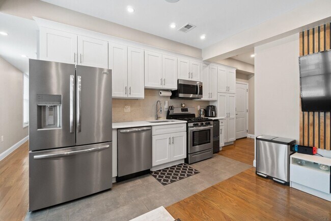 Photo - 16 Troy St Unit 201