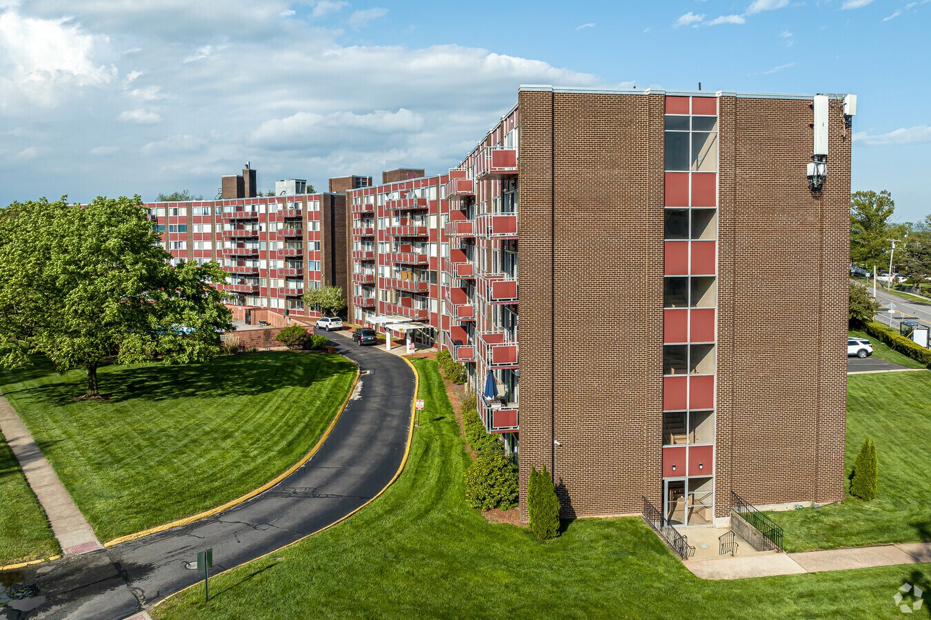 Photo - Park Ridge Condominiums